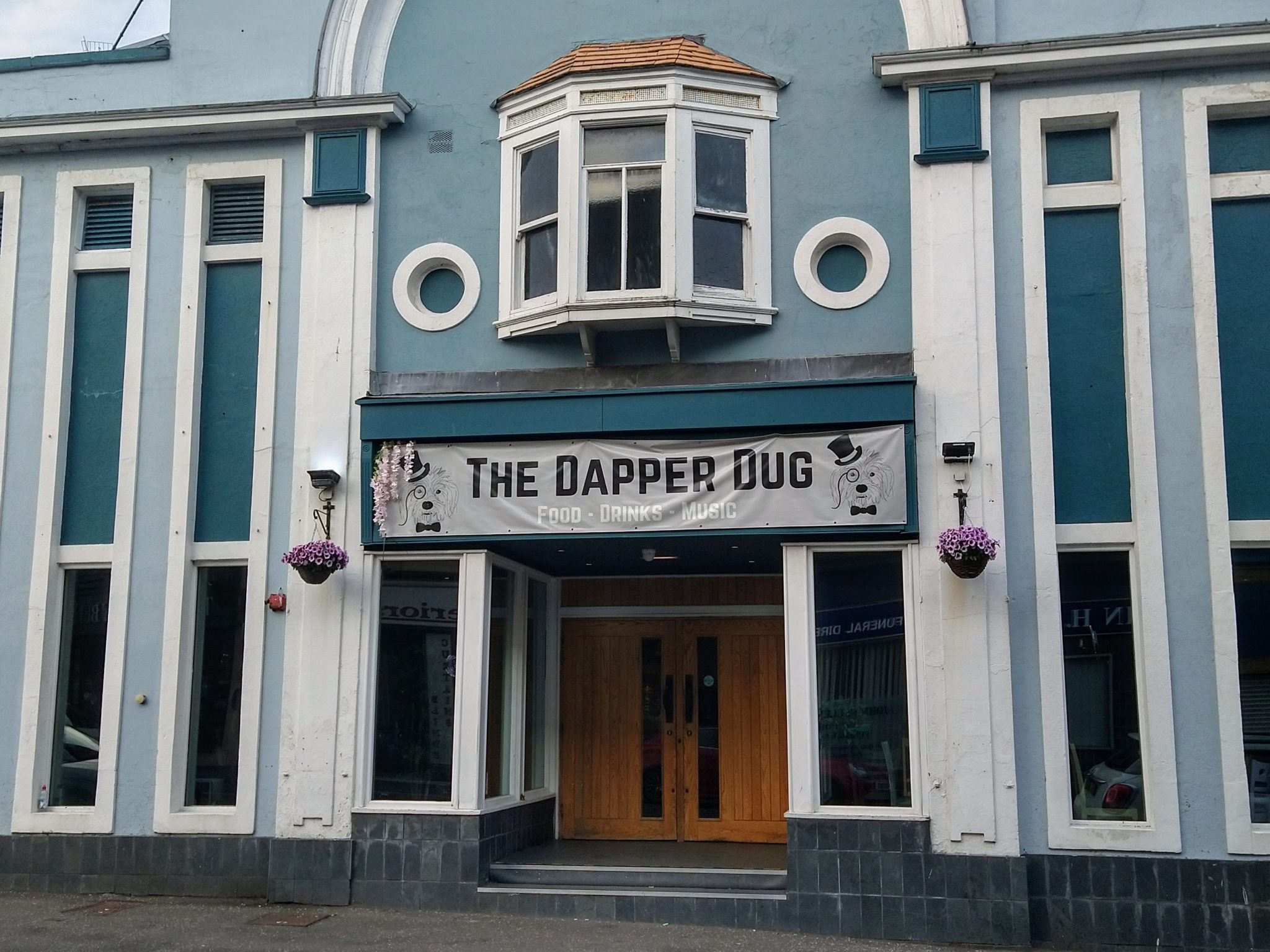 The Dapper Dug on James Street, Helensburgh